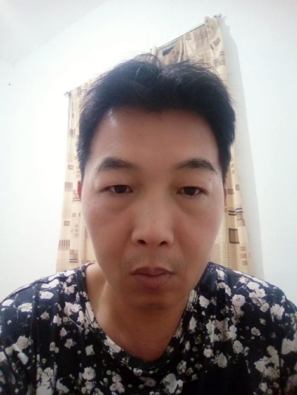 繁华哀伤的第一张照片--蓝颜知己交友网