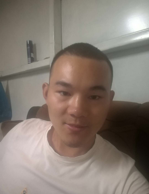 小強。。的第一张照片--蓝颜知己交友网