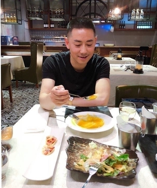 空空如也的第一张照片--蓝颜知己交友网
