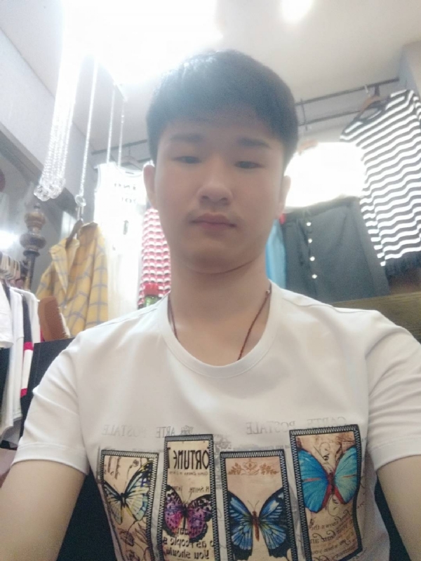 许你一世的第一张照片--蓝颜知己交友网