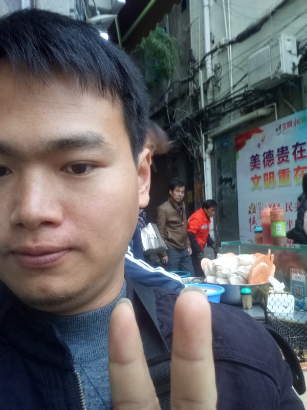 简单的第一张照片--蓝颜知己交友网