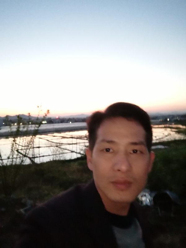 不忘初心的第一张照片--蓝颜知己交友网