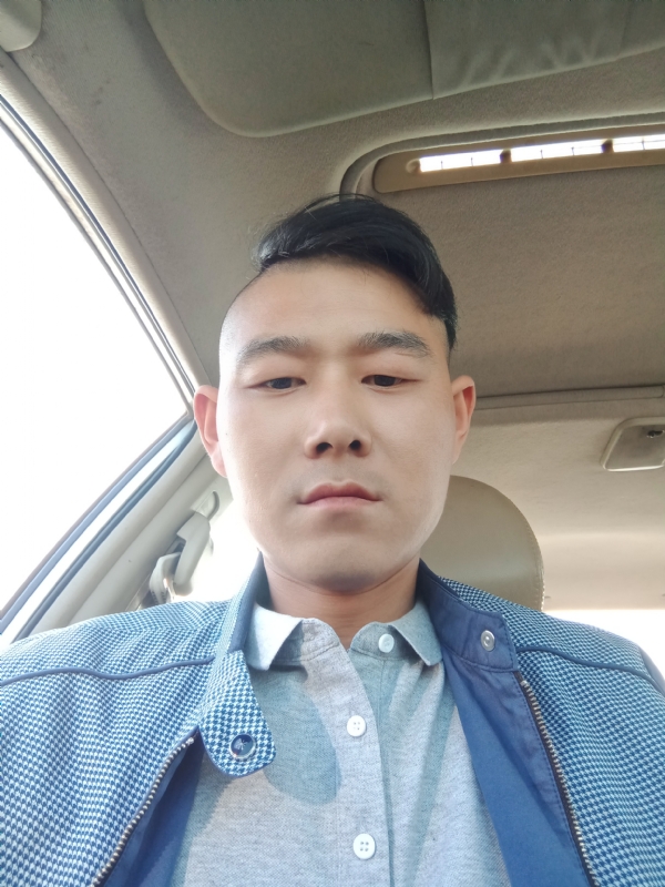 受伤的人的第一张照片--蓝颜知己交友网