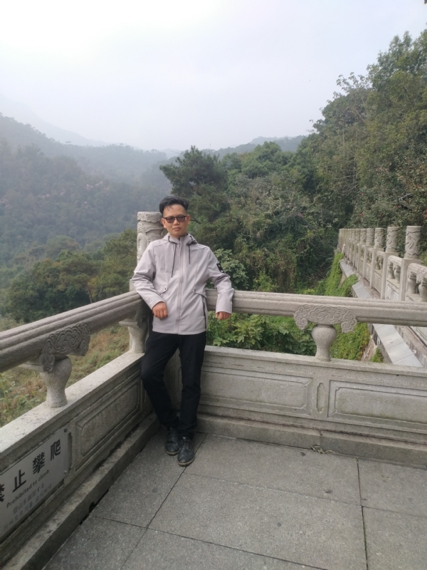 鱿鱼的第一张照片--蓝颜知己交友网