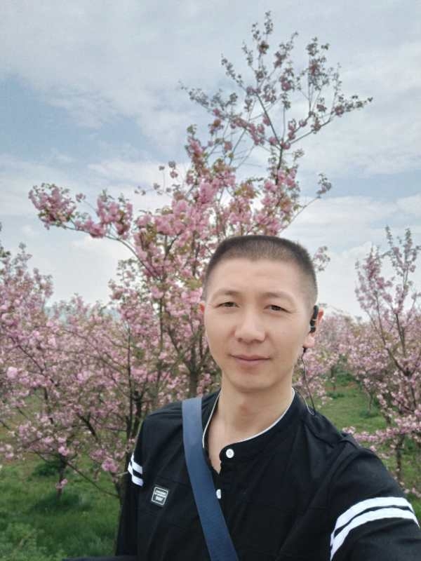 只有真名的第一张照片--蓝颜知己交友网