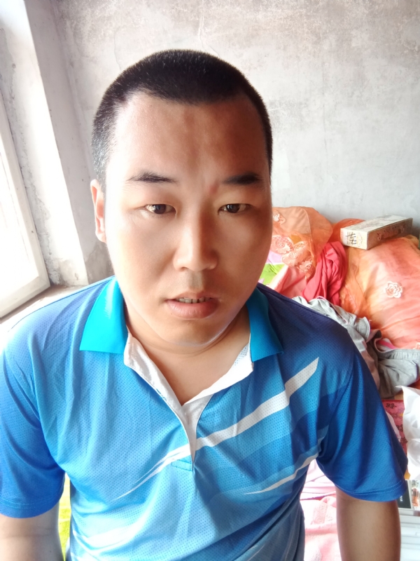 灰太狼的第一张照片--蓝颜知己交友网