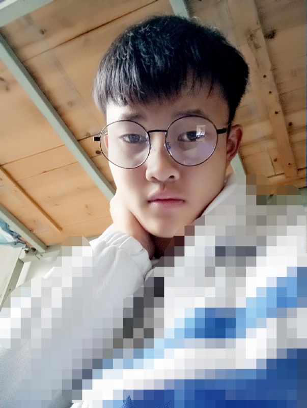 小鱼鱼的第一张照片--蓝颜知己交友网