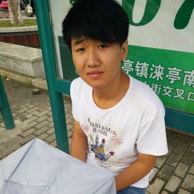 小丁的第一张照片--蓝颜知己交友网