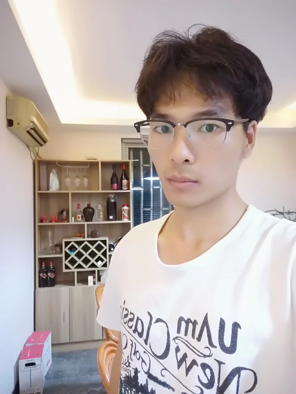 kangliang的第一张照片--蓝颜知己交友网