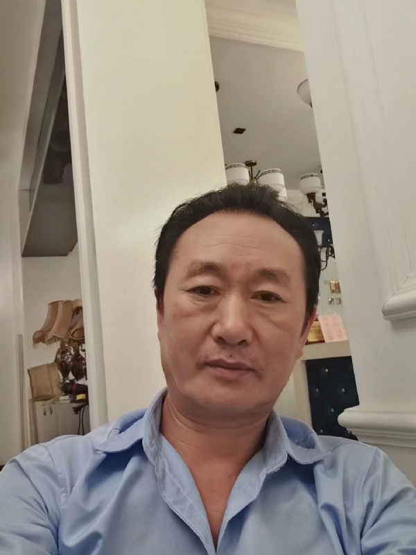 青松的第一张照片--蓝颜知己交友网