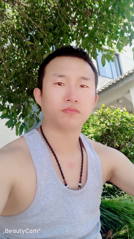 系咯在的第一张照片--蓝颜知己交友网