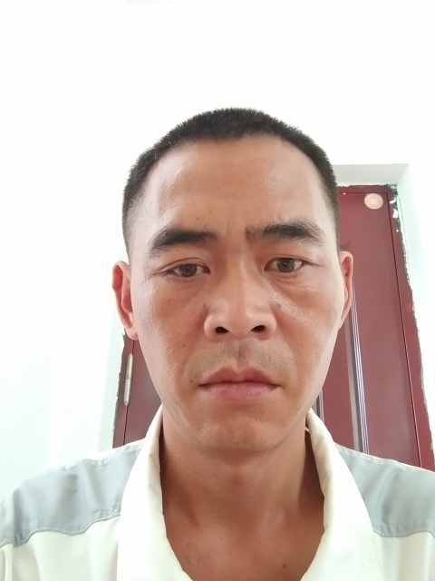 寻爱的第一张照片--蓝颜知己交友网