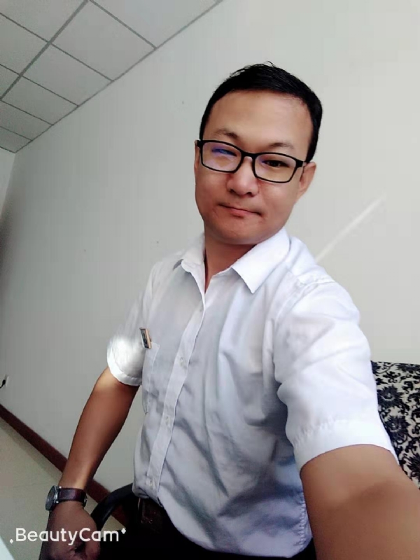 小飞的第一张照片--蓝颜知己交友网