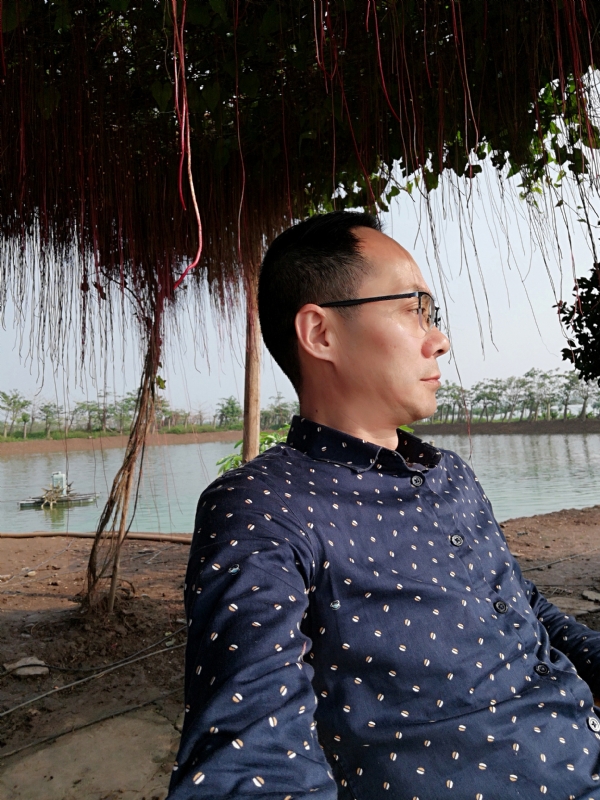 守望烟云的第一张照片--蓝颜知己交友网