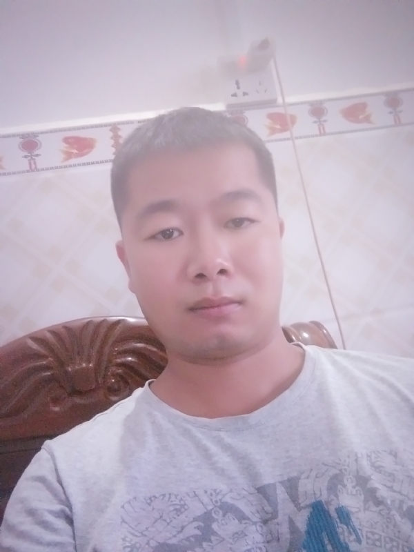 心雨的第一张照片--蓝颜知己交友网