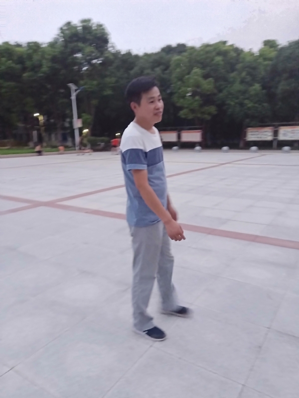 一笑的第一张照片--蓝颜知己交友网