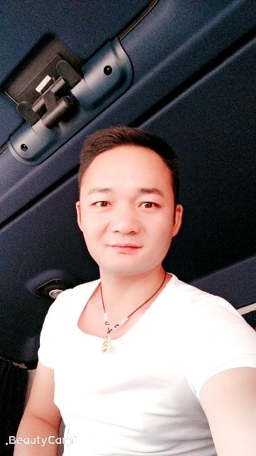 平凡的第一张照片--蓝颜知己交友网