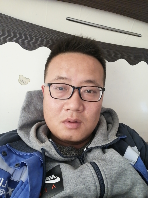 一个人一座城的第一张照片--蓝颜知己交友网