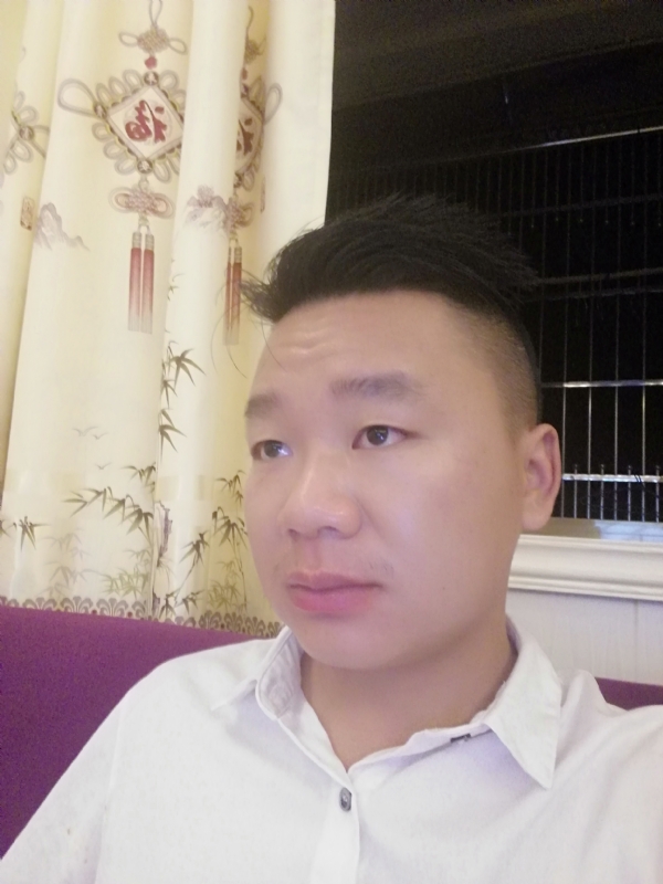 王梓林的第一张照片--蓝颜知己交友网