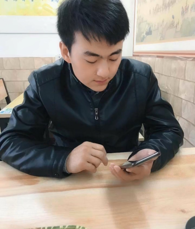 凯哥大魔王的第一张照片--蓝颜知己交友网