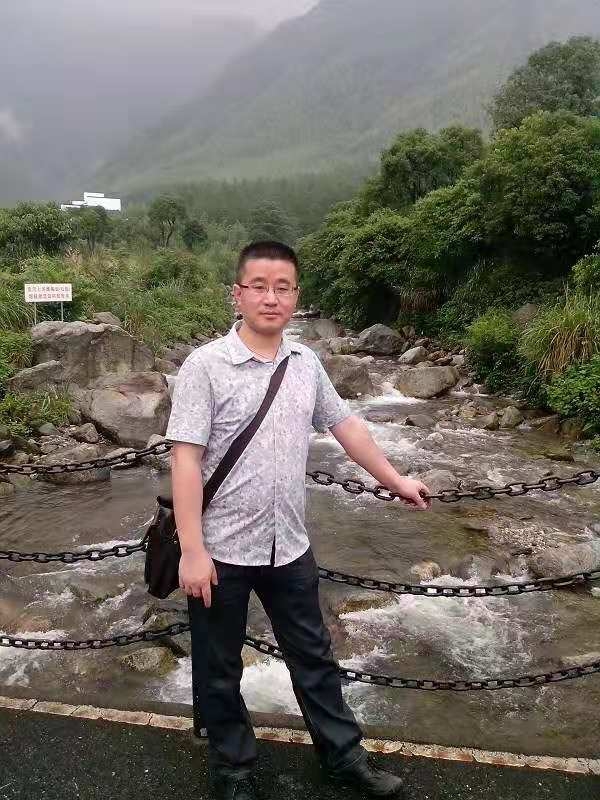 淡定牛魔王的第三张照片--蓝颜知己交友网