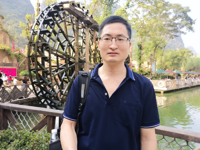 一笑而过的第一张照片--蓝颜知己交友网