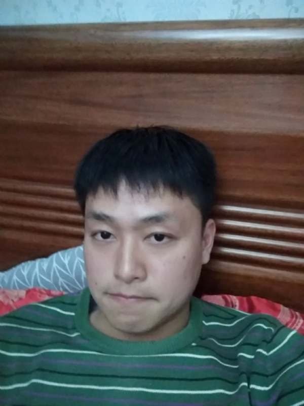 一颗小树的第一张照片--蓝颜知己交友网