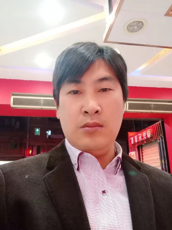 奔跑的第二张照片--蓝颜知己交友网