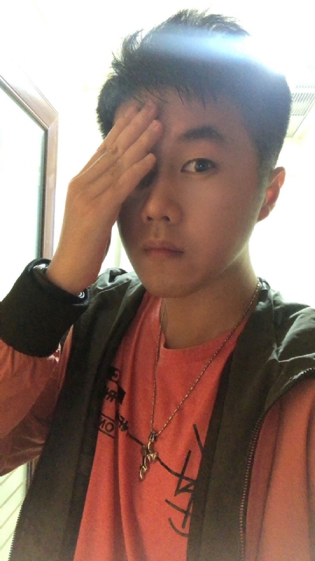 尐坏坏的第一张照片--蓝颜知己交友网