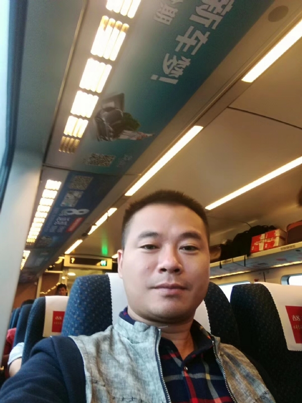 等爱的人的第一张照片--蓝颜知己交友网