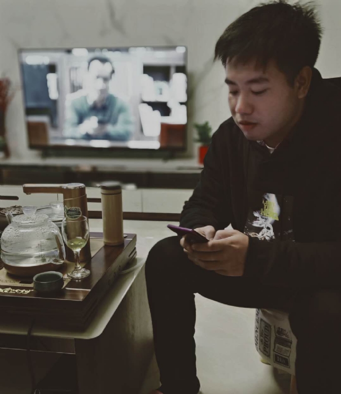 嗯今年能脱单吗的第一张照片--蓝颜知己交友网