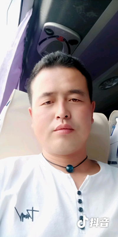 瞬间被爱上的第一张照片--蓝颜知己交友网