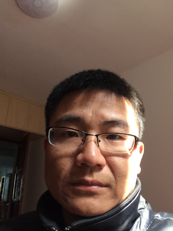 余浩浩的第一张照片--蓝颜知己交友网