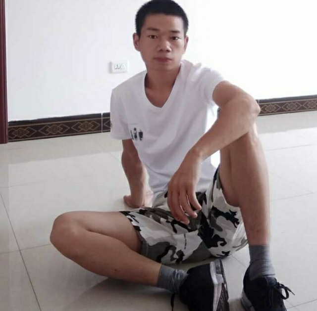 习惯就好的第一张照片--蓝颜知己交友网