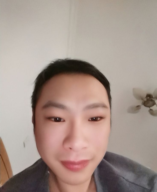 陈峰的第一张照片--蓝颜知己交友网