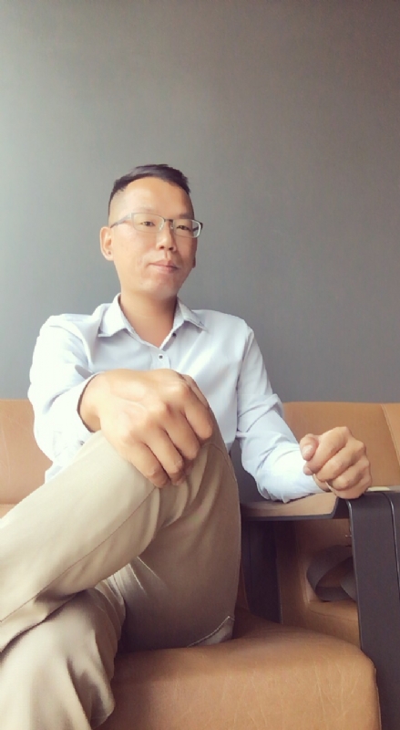 LI的第一张照片--蓝颜知己交友网