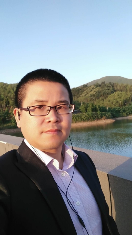 顾律师的第三张照片--蓝颜知己交友网