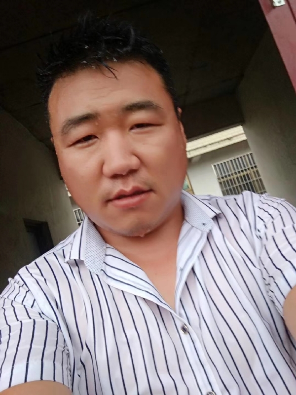 江湖中人的第一张照片--蓝颜知己交友网