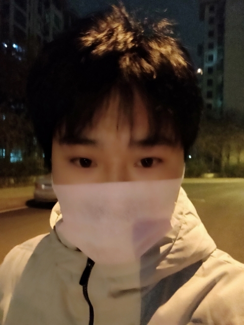 偏丶执的第一张照片--蓝颜知己交友网