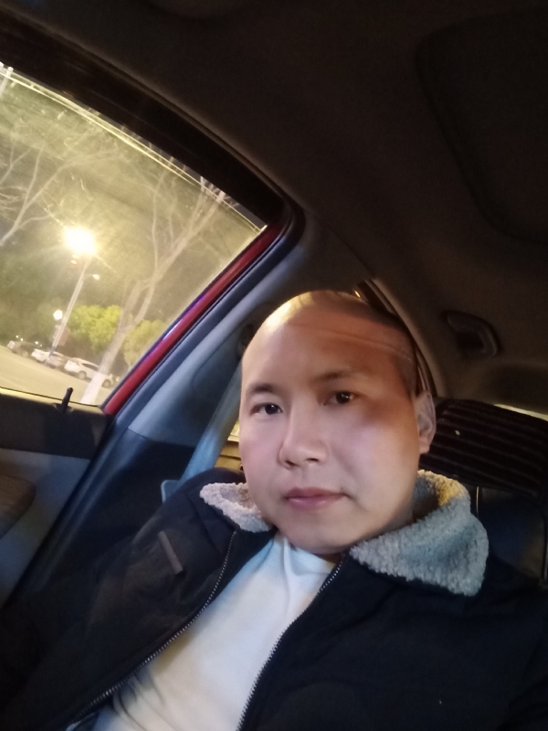 平平淡淡的第一张照片--蓝颜知己交友网