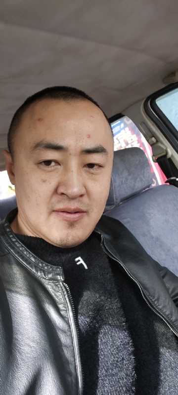 精神九哥的第一张照片--蓝颜知己交友网