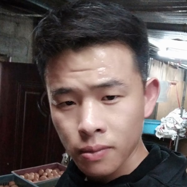 空白的第一张照片--蓝颜知己交友网