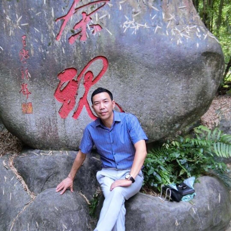 老·黄的第一张照片--蓝颜知己交友网