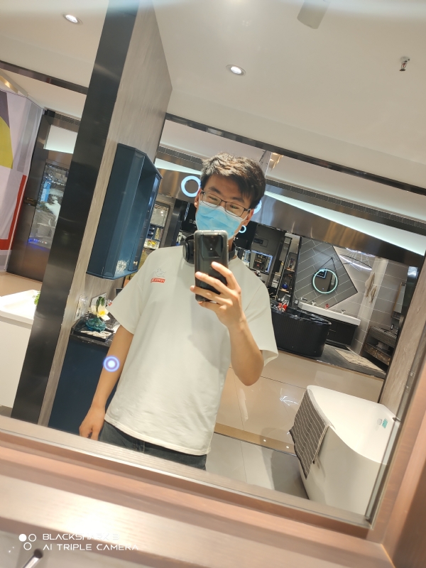 一生平安的第一张照片--蓝颜知己交友网