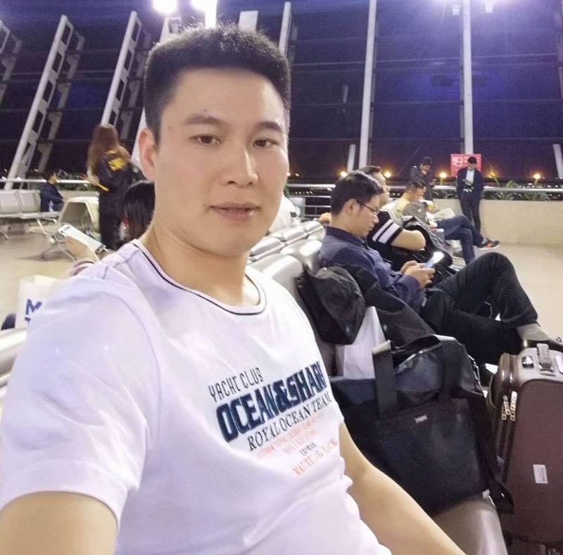 阳光灿烂的第一张照片--蓝颜知己交友网