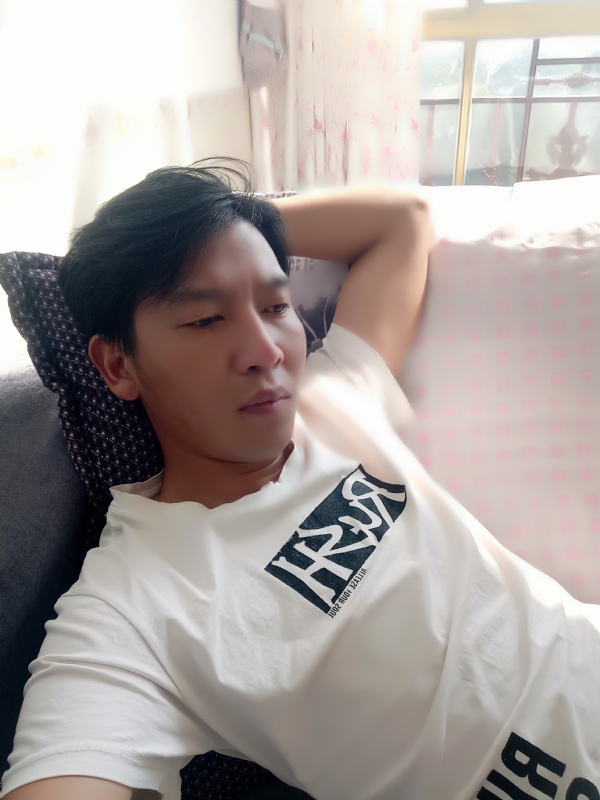 大通的第一张照片--蓝颜知己交友网