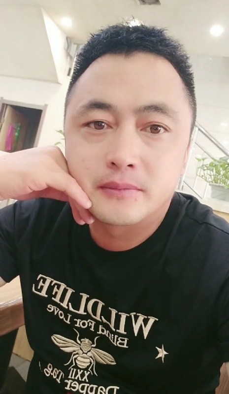 廖艾德的第一张照片--蓝颜知己交友网
