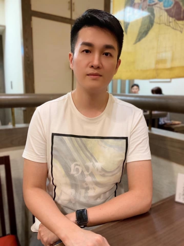 岁月流逝的第二张照片--蓝颜知己交友网