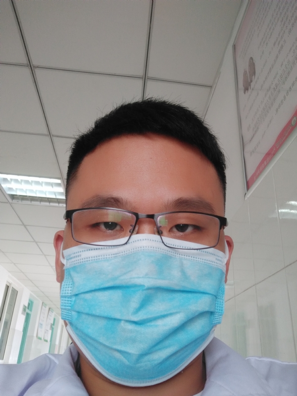 风轻云淡的第一张照片--蓝颜知己交友网
