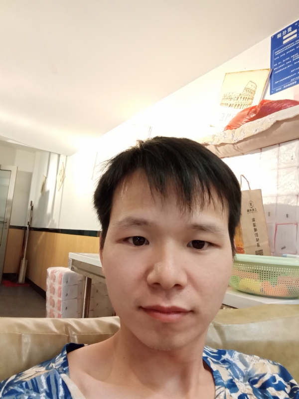 万里无云的第一张照片--蓝颜知己交友网